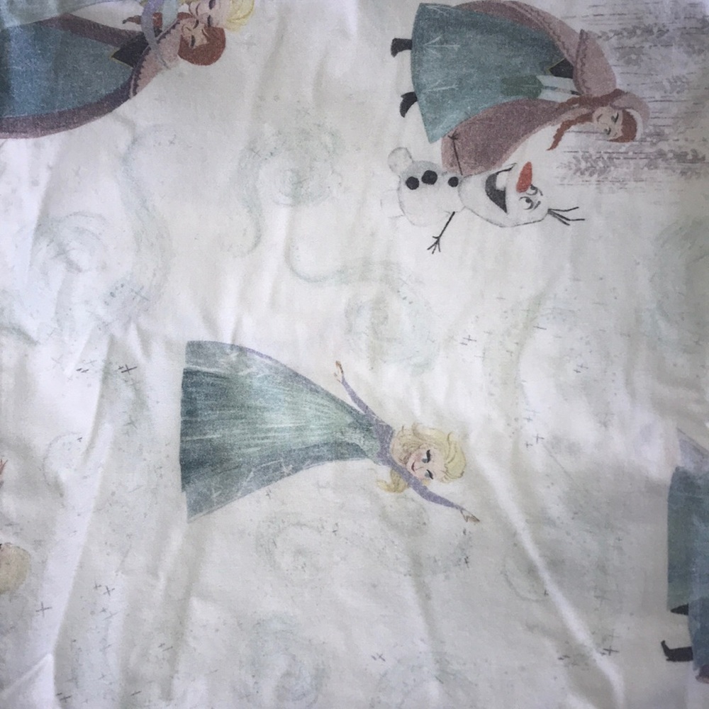 Pottery barn kids Disney Frozen twin bedding sheet